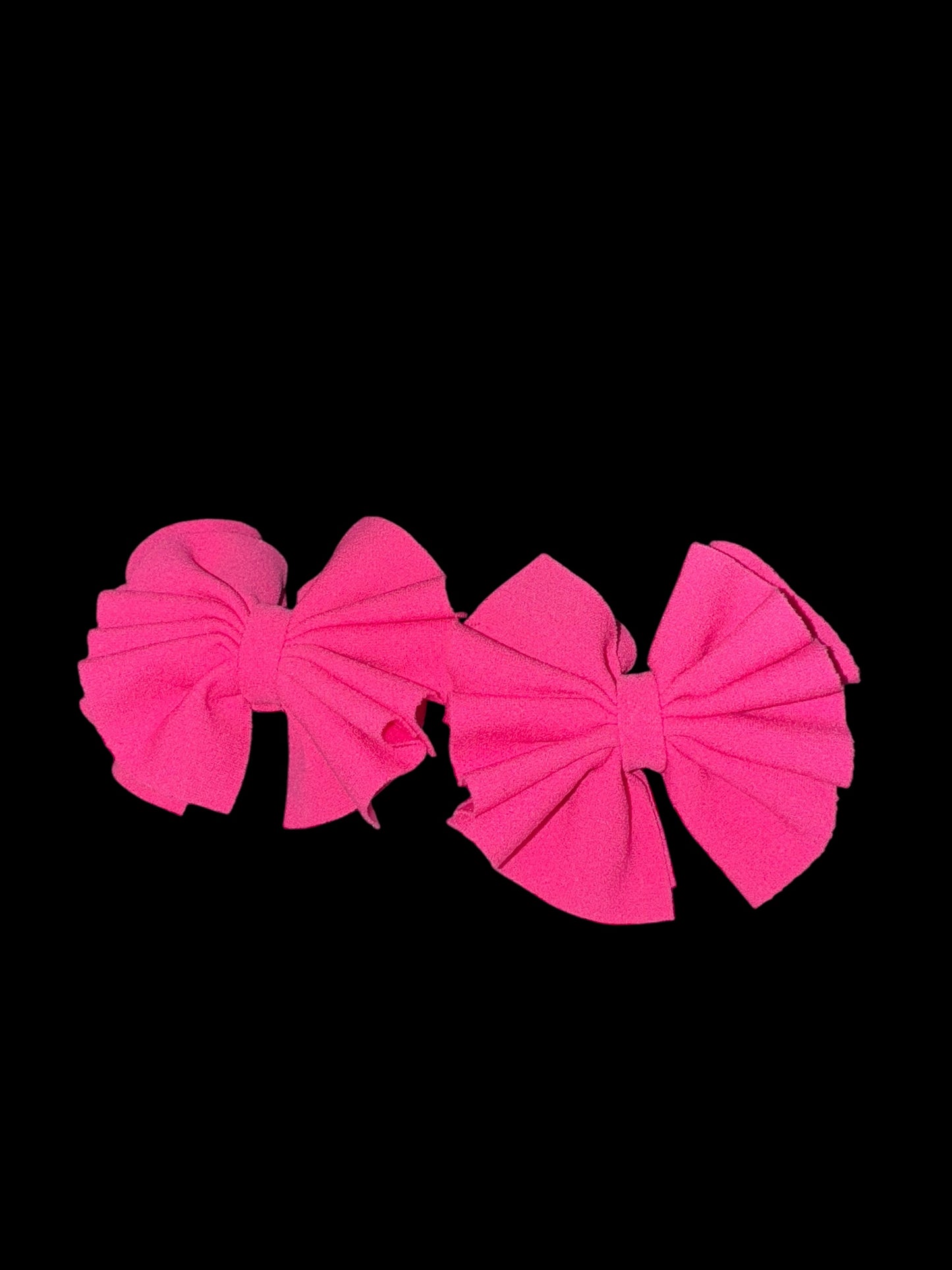 (Pink piggy clip bows
