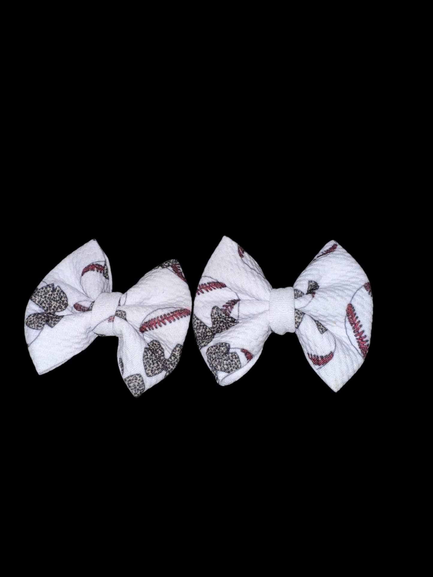 Baseball piggy clip bows