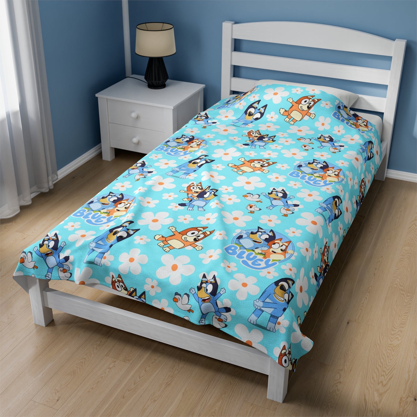 Bluey with flowers Velveteen Plush Blanket