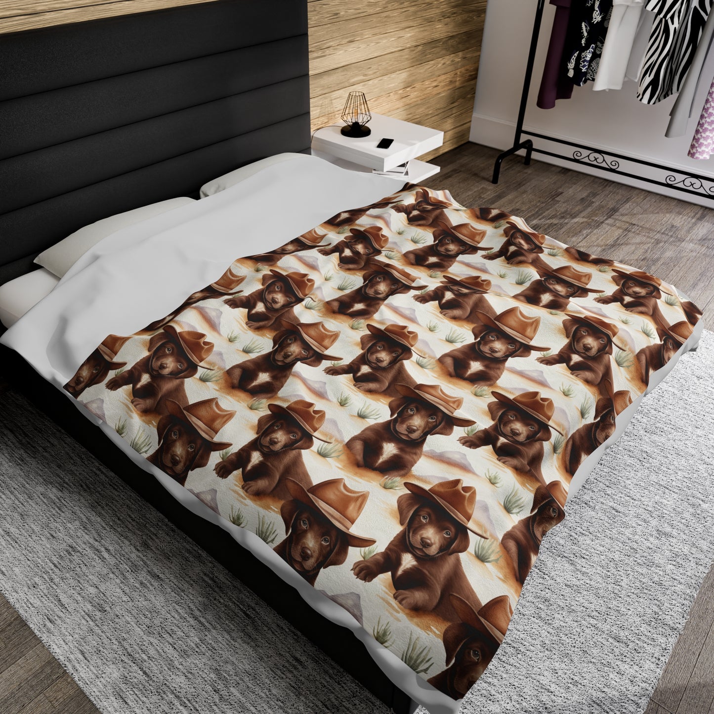 Chocolate Lab with hat Velveteen Plush Blanket