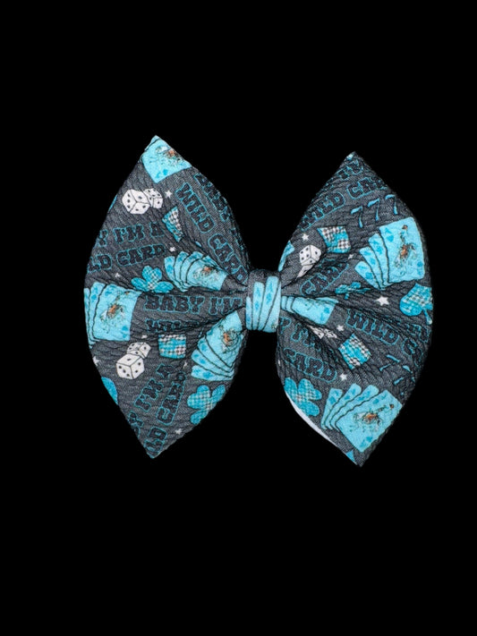 Wild card clip bow